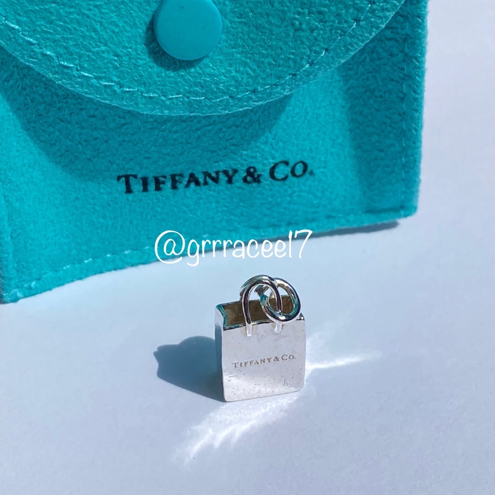 AUTH VINTAGE Tiffany & Co. Shopping bag🛍️ charm/pendant - Picture 5 of 16